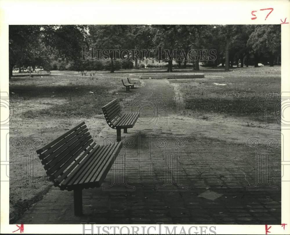 1979 Press Photo Benches At a Park In Houston - hca61553
