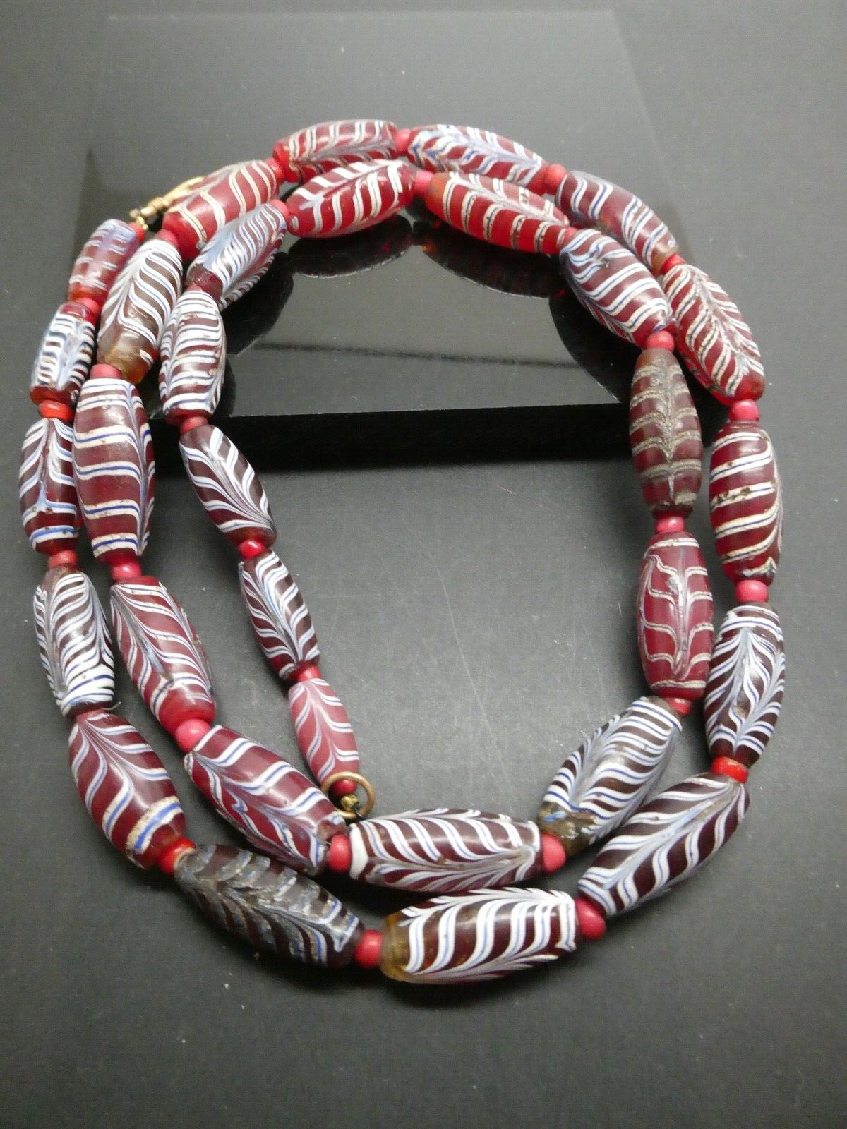 Vintage Venetian Glass 30 RED FEATHER Glass Trade Bead Necklace 29\