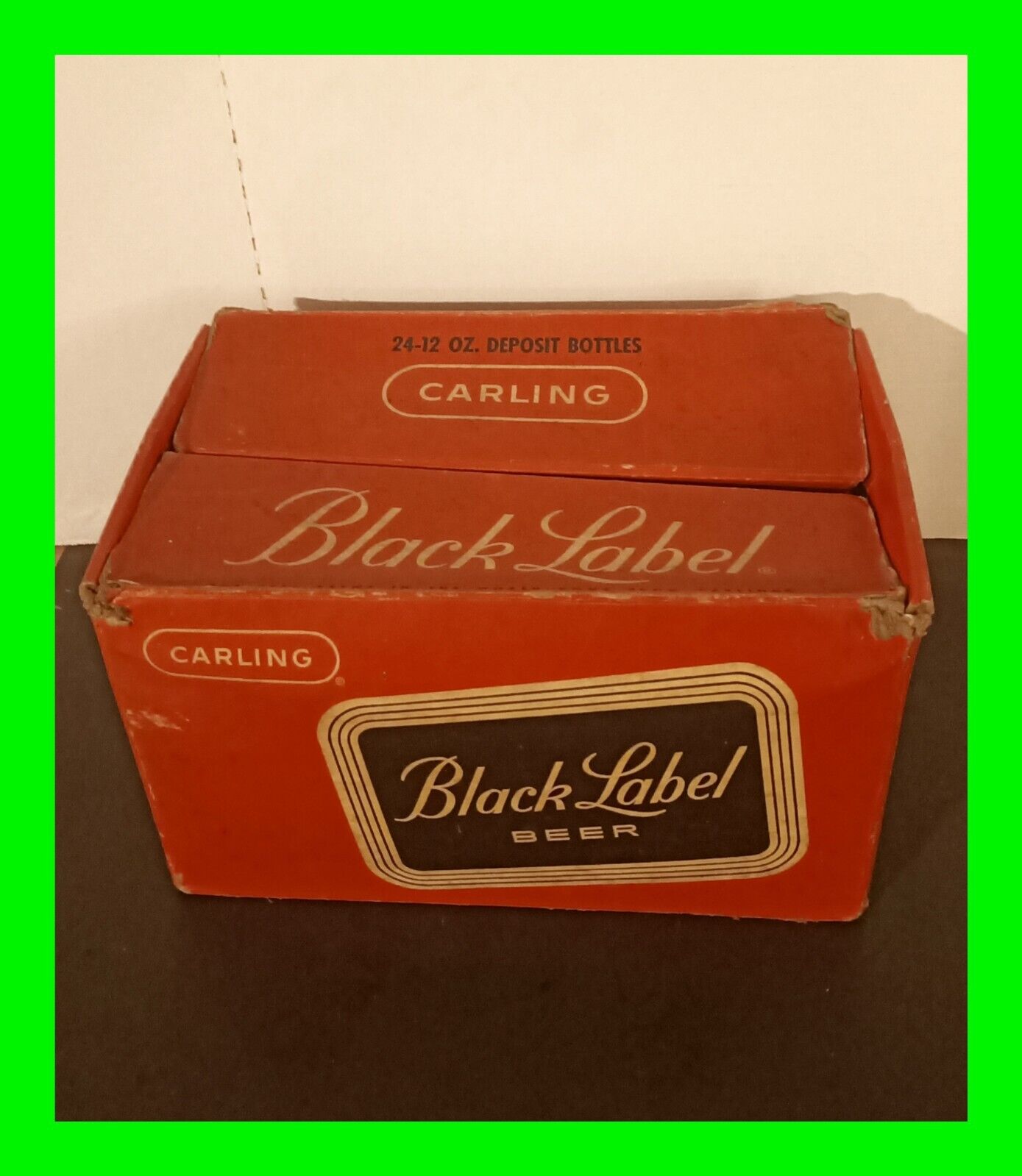 Vintage 1960\'s Carling Black Label Beer ~ Plastic Coated Cardboard Beer Box Rare