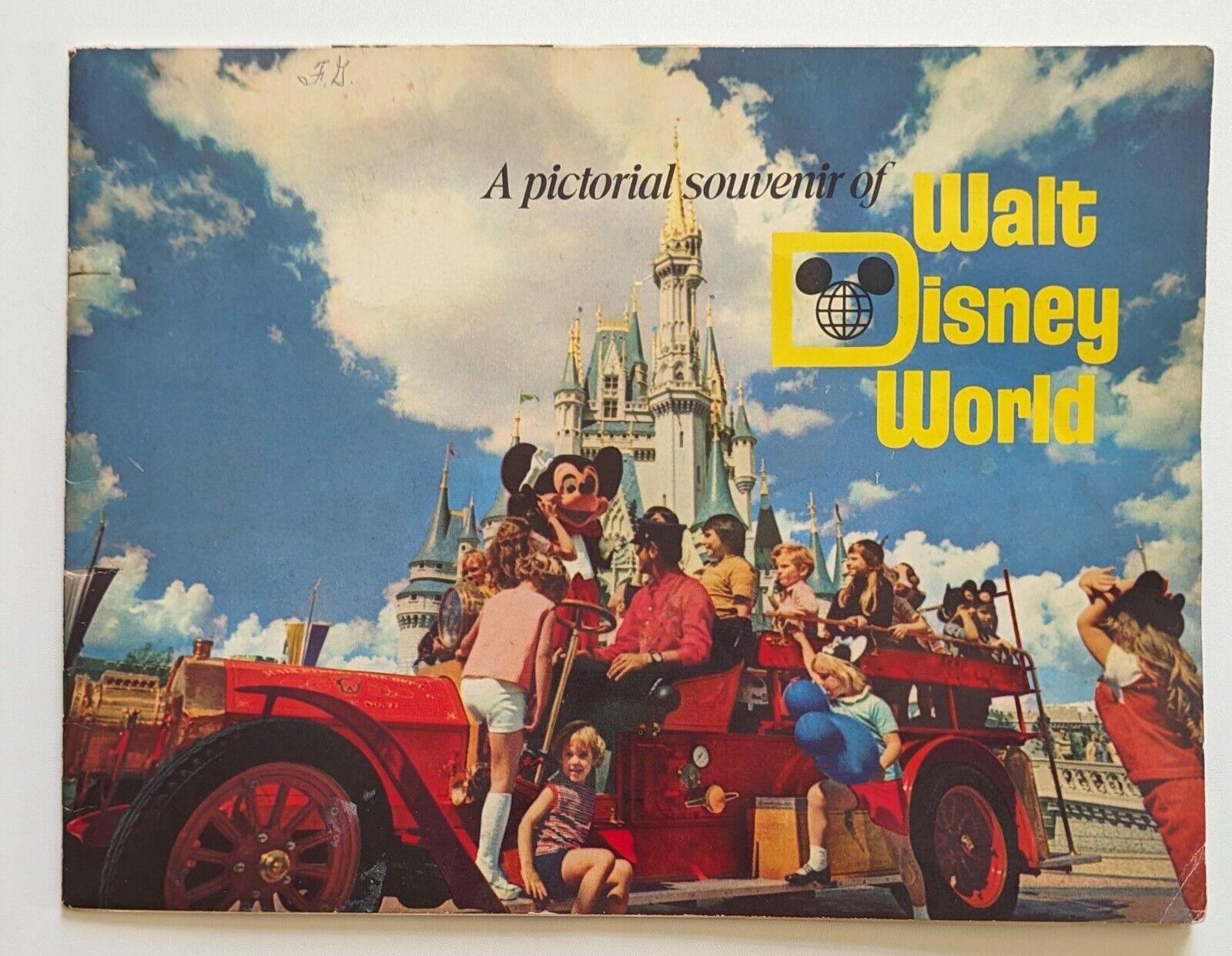 Vintage Walt Disney World Orlando Florida 1975 Program Souvenir