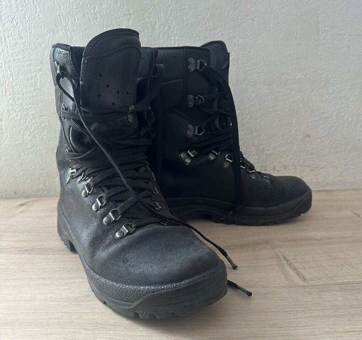 French Army Cold Climate Army Intervention Boots Size 44 Legio