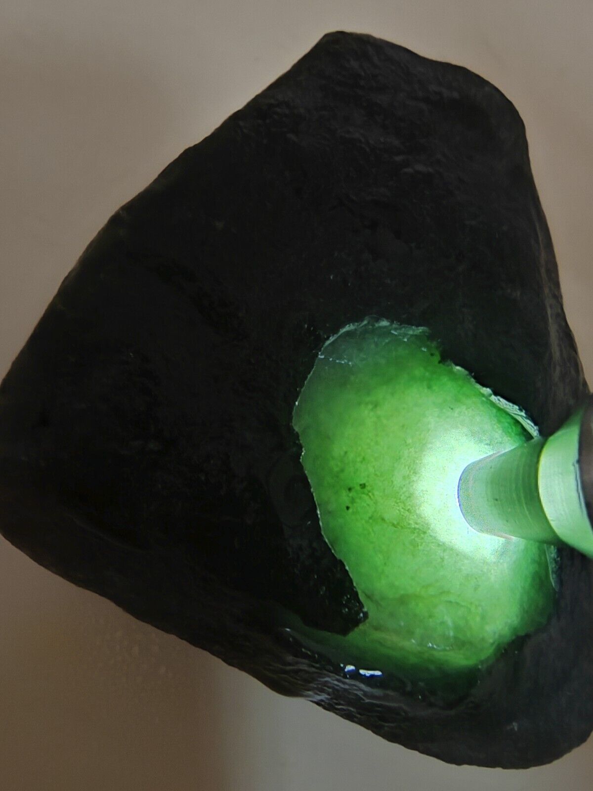 Icy Ice Light Green Natural Burma Jadeite Jade Rough Stone # 417 g # 2085 carat