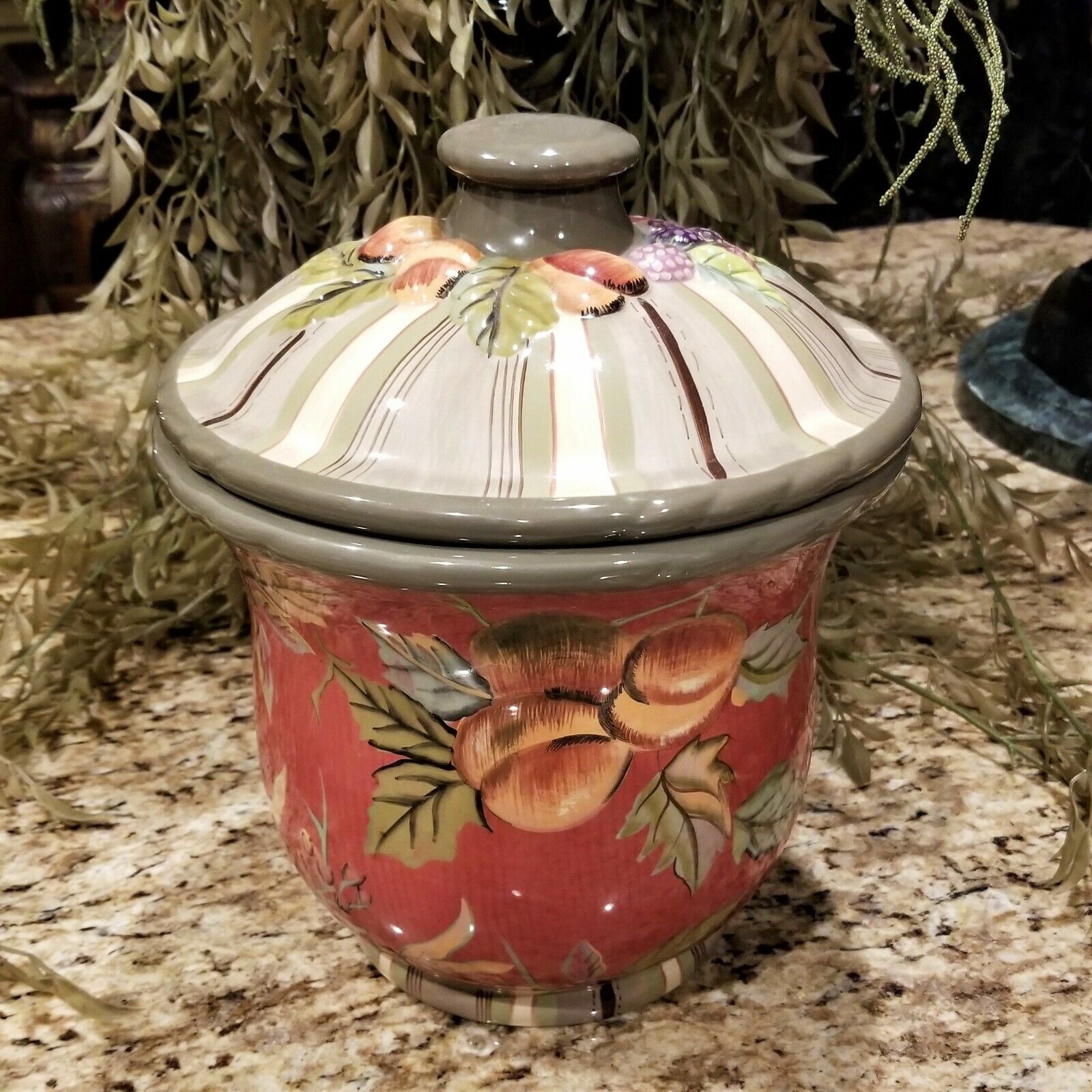 Tracy Porter OCTAVIA HILL Tuscan Canister 