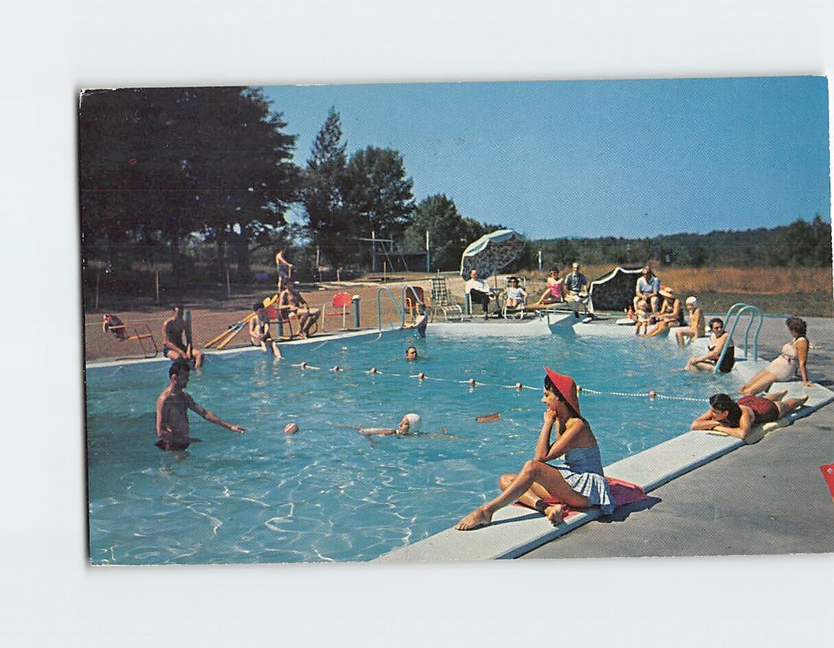 Postcard New Swimming Pool at Kings Grant Inn New Hampshire USA
