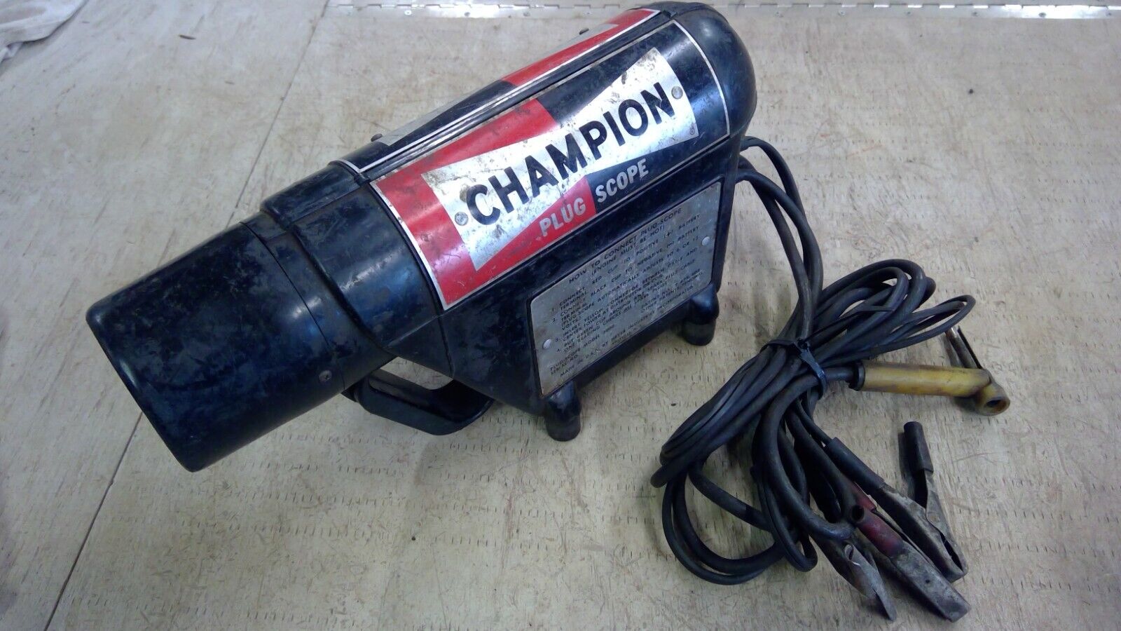 Champion Spark Plug Scope. Model 2000 Testing Equipment Vintage