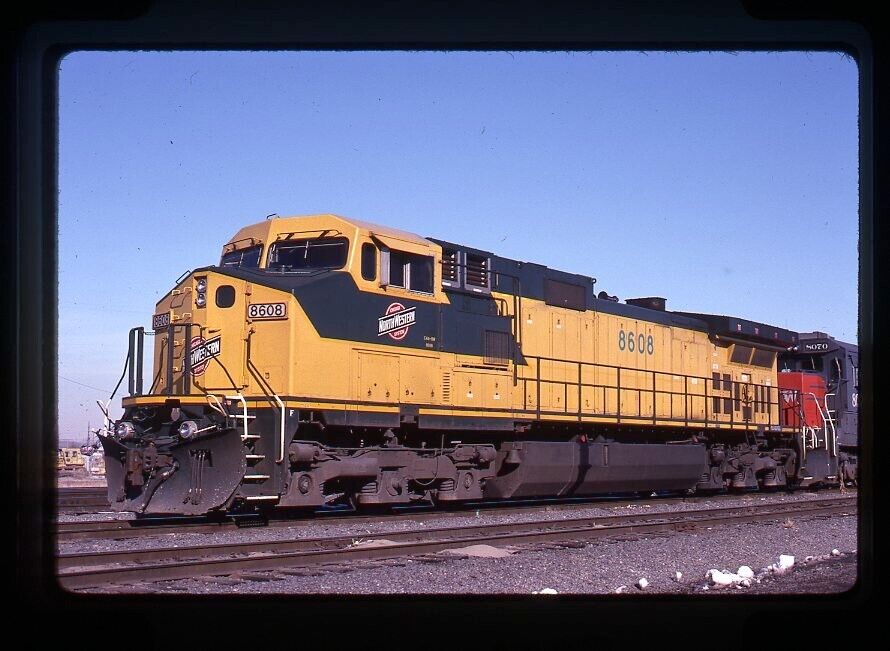 Original Railroad Slide CNW Chicago & Northwestern 8608 C44-9W at Kansas City MO