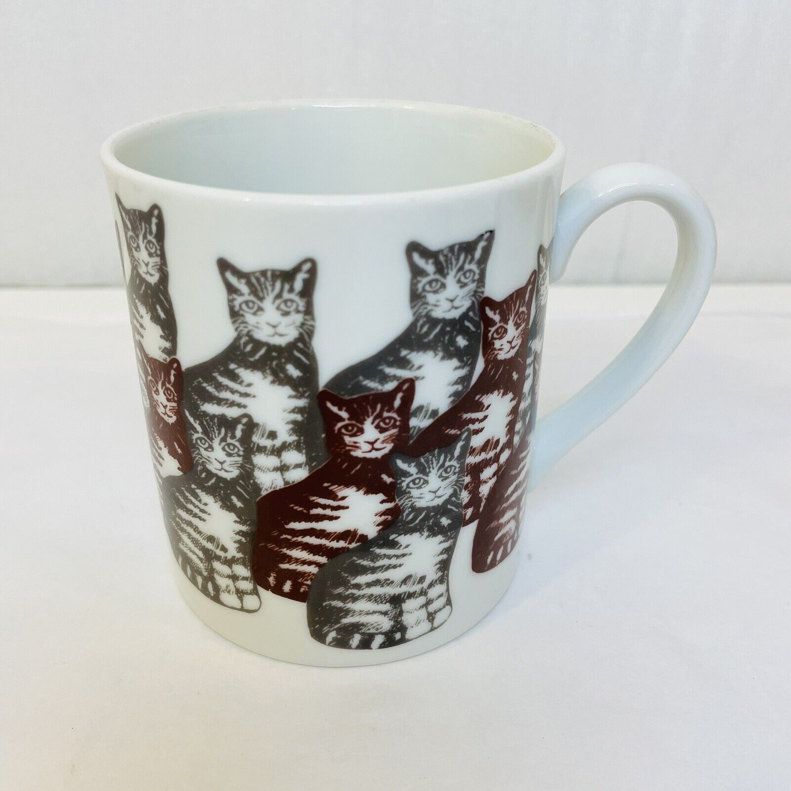 Tiger Striped Tabby Cats Mug Gray Tabby Brown Tabby by Knobler Japan VTG 1980s