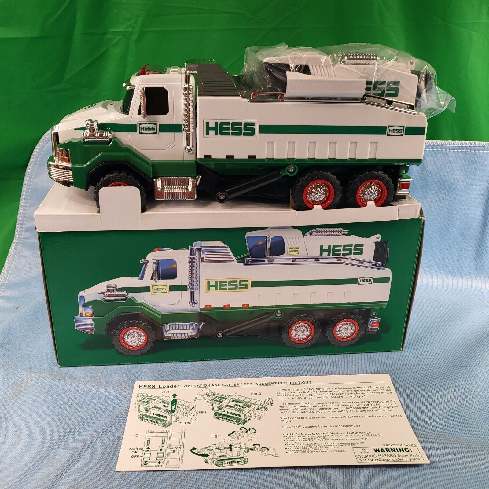 2017 HESS Dump Truck & Loader - New In Box Realistic Sounds & Actions