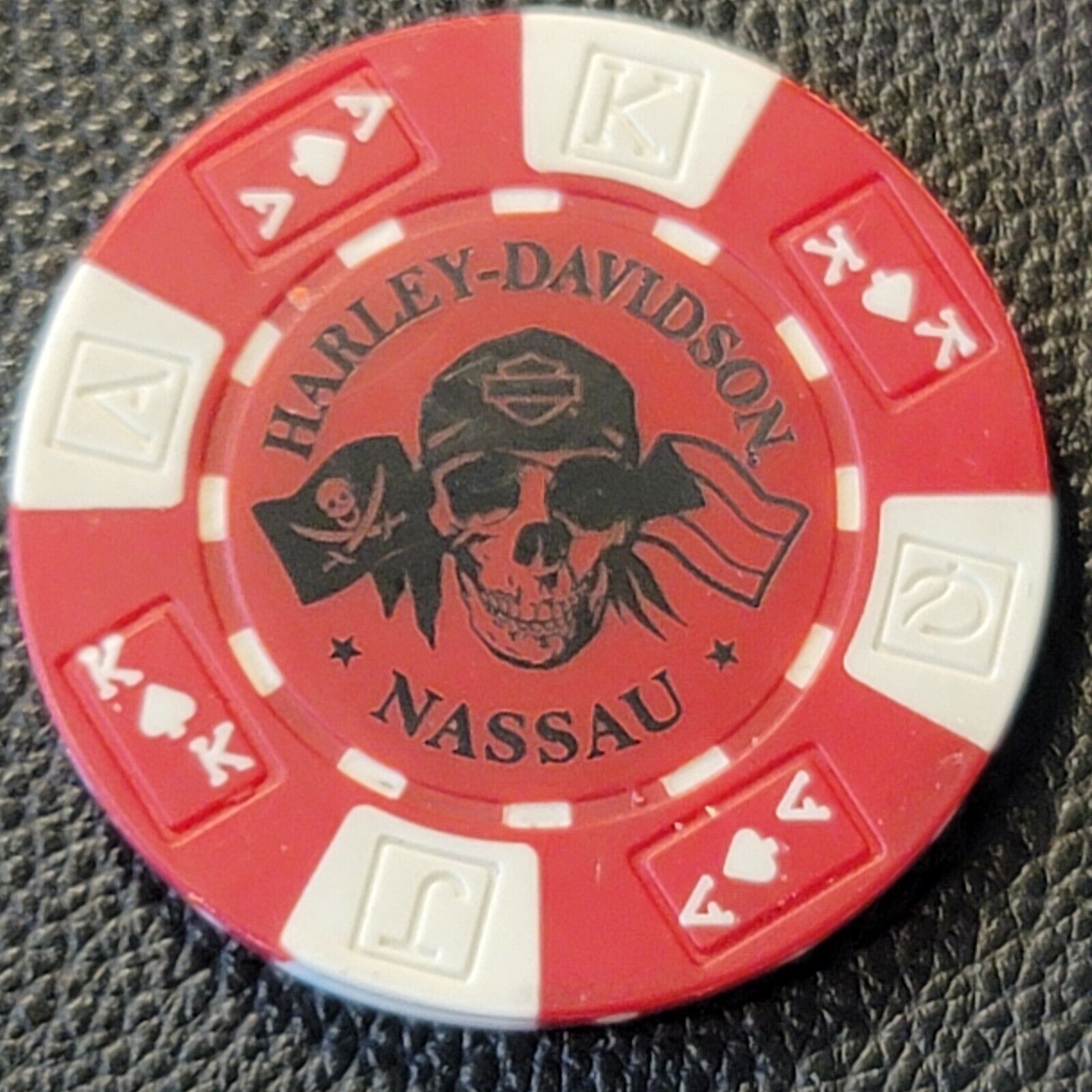 HD NASSAU ~ BAHAMAS (Red AKQJ) International Harley Davidson Poker Chip
