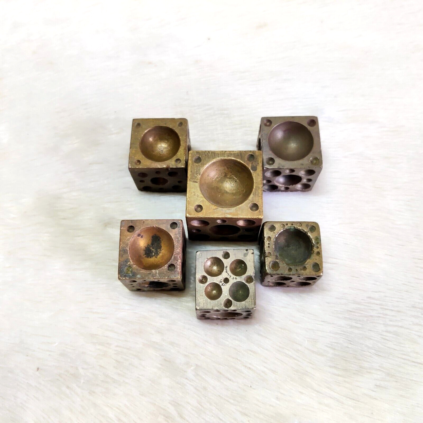 Vintage Dice Shape Brass Goldsmith Jewelry Stamp Decorative Collectible 6Pc M553