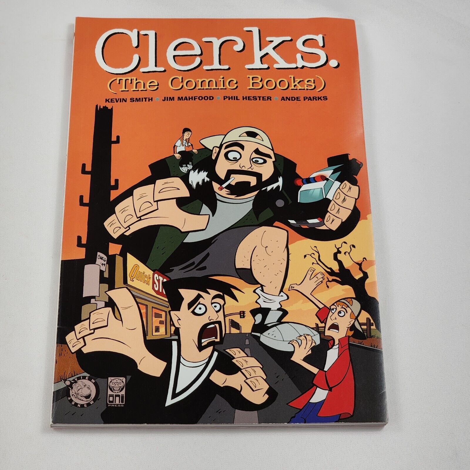 Clerks (The Comic Book) 2000 1st Edition Trade Paperback TPB Kevin Smith Oni