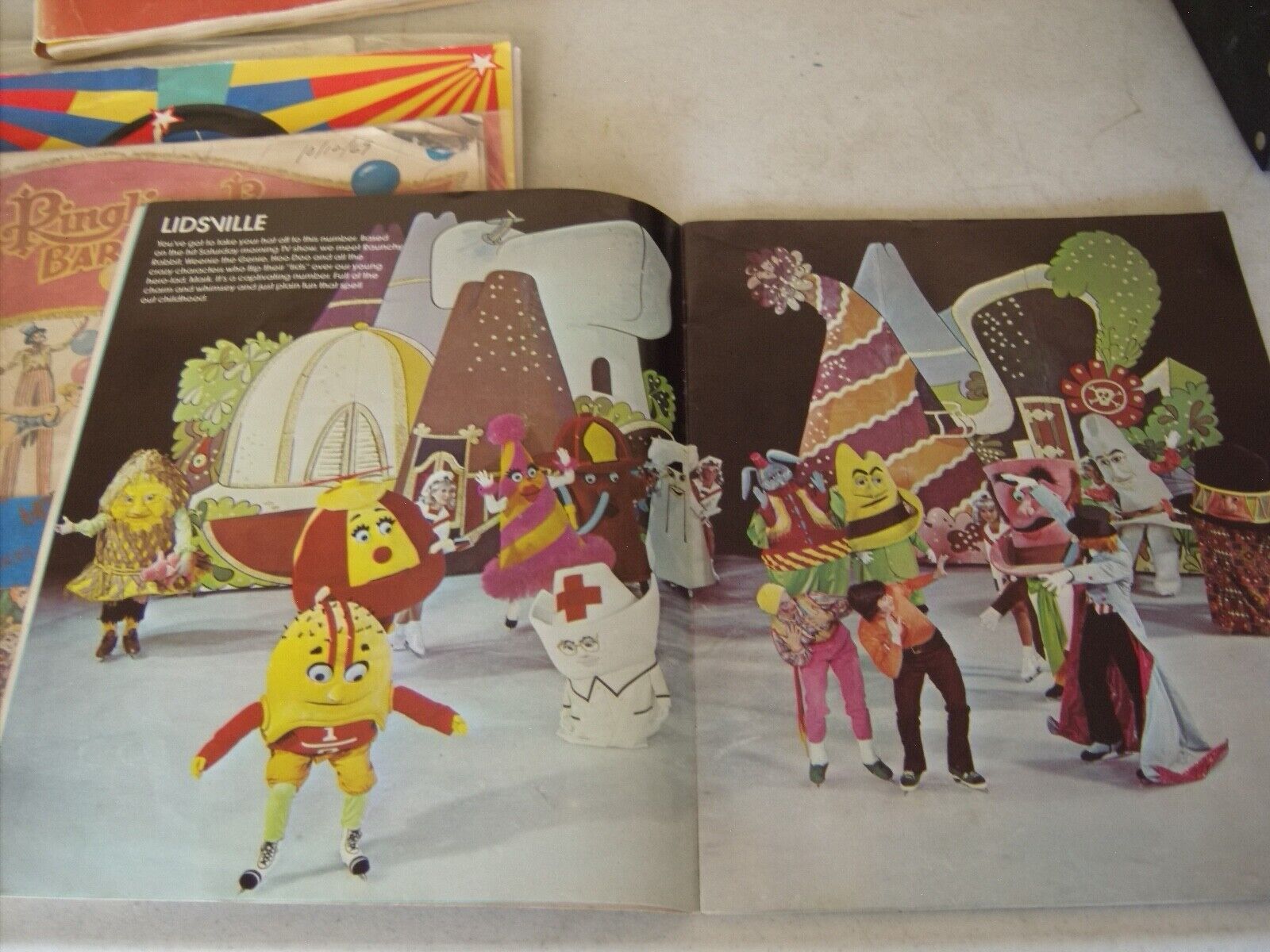 CIRCUS COLLECITABLES- LOT OF 4 PROGRAMSFROM 1969- 100TH ANN,129ANN- AND MOSCOW C