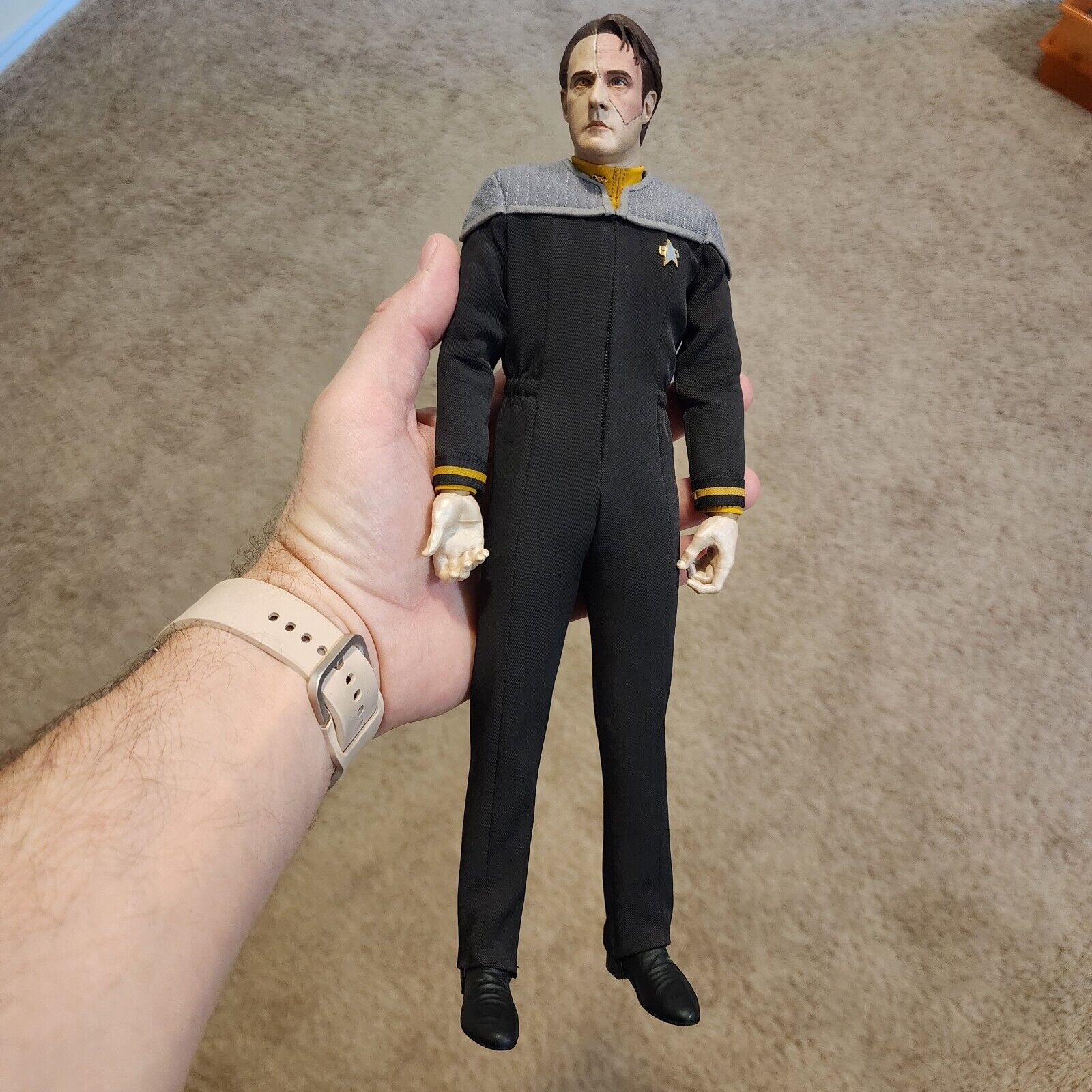 EXO-6 Star Trek 1:6 Scale Figure: First Contact Lt Commander Data 