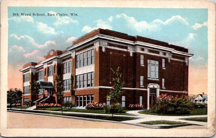 Vintage Postcard View of the 9th Ward School in Eau Claire Wisconsin WI     1139