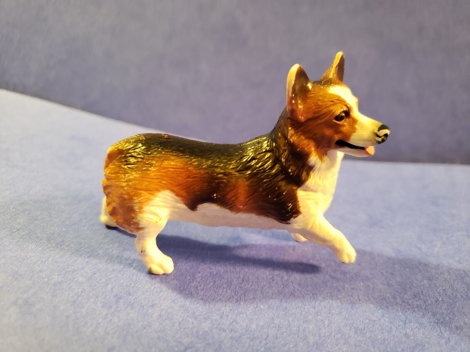 Breyer Welsh Corgi Tri-color, RARE And In Excellent Condition
