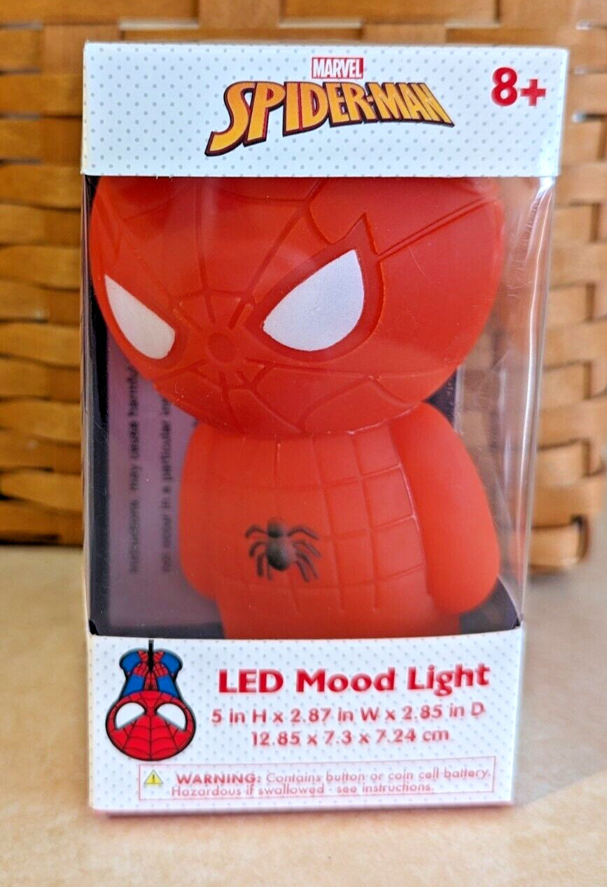 Marvel Spider-Man LED Mood Light Battery Included Age 8+ New in Box Spiderman