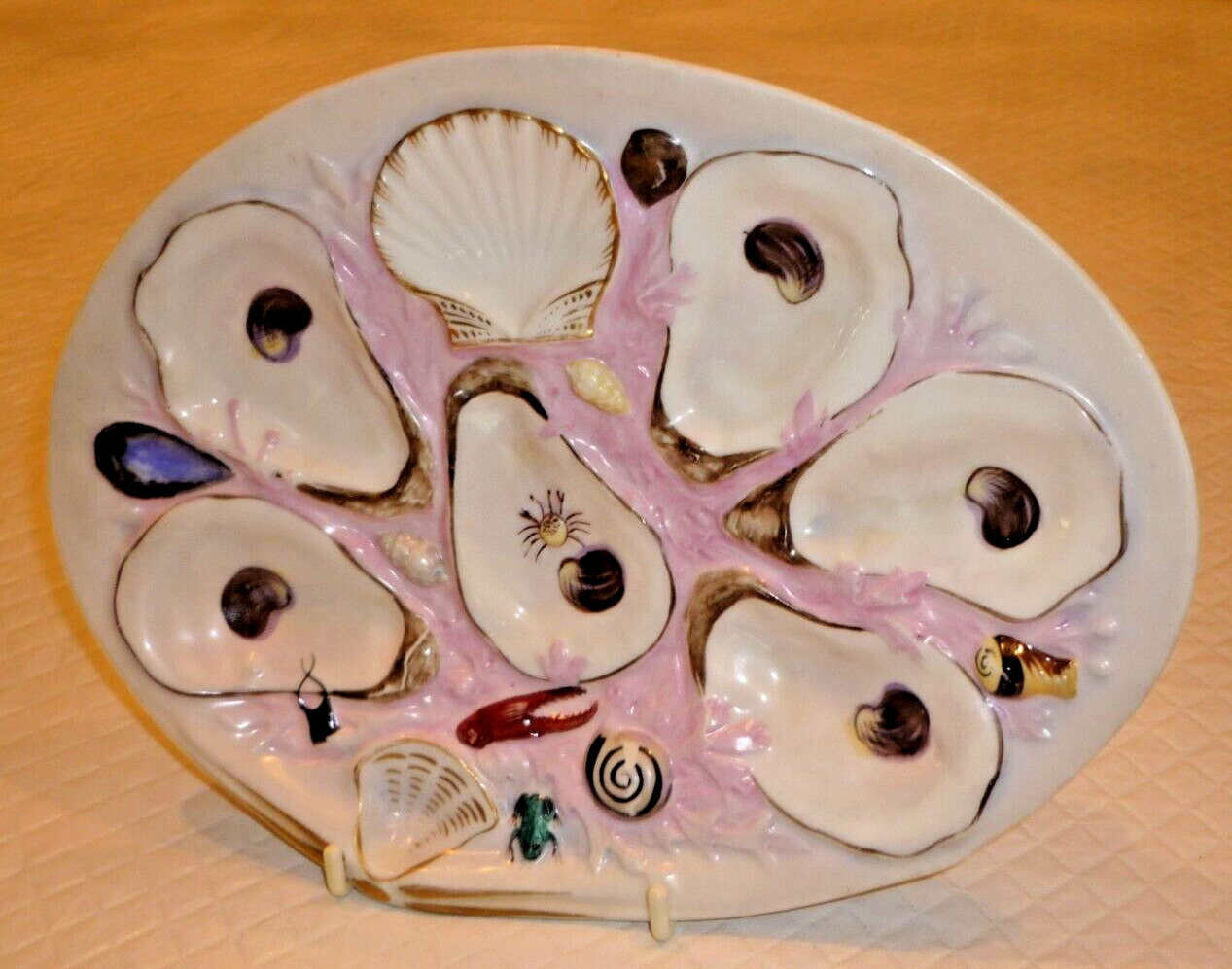 UNION PORCELAIN WORKS UPW LARGE CLAM SHAPE OYSTER PLATE WITH SEA LIFE