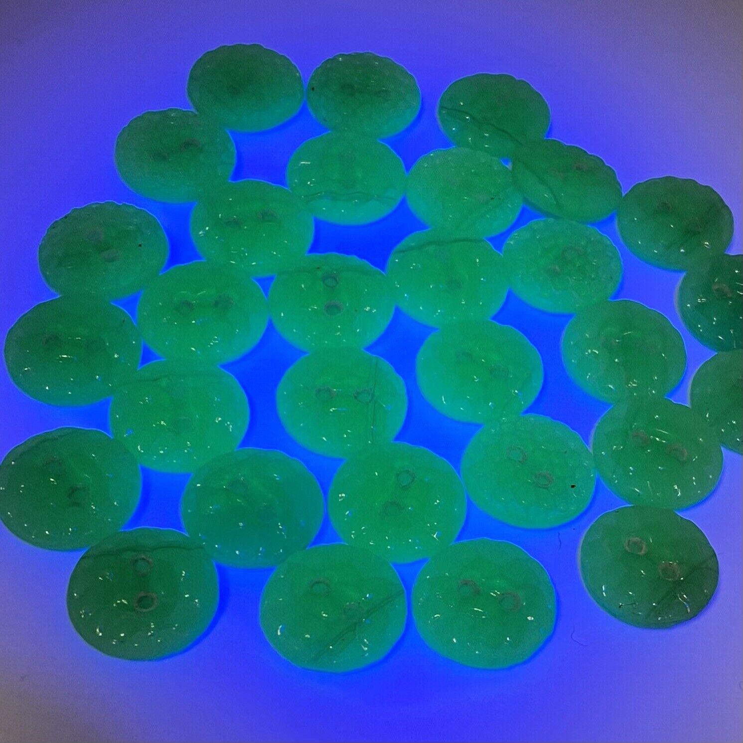 Vintage Uranium Glass Button Lot Glow Fluoresce Lights Faux Green Jade 30+