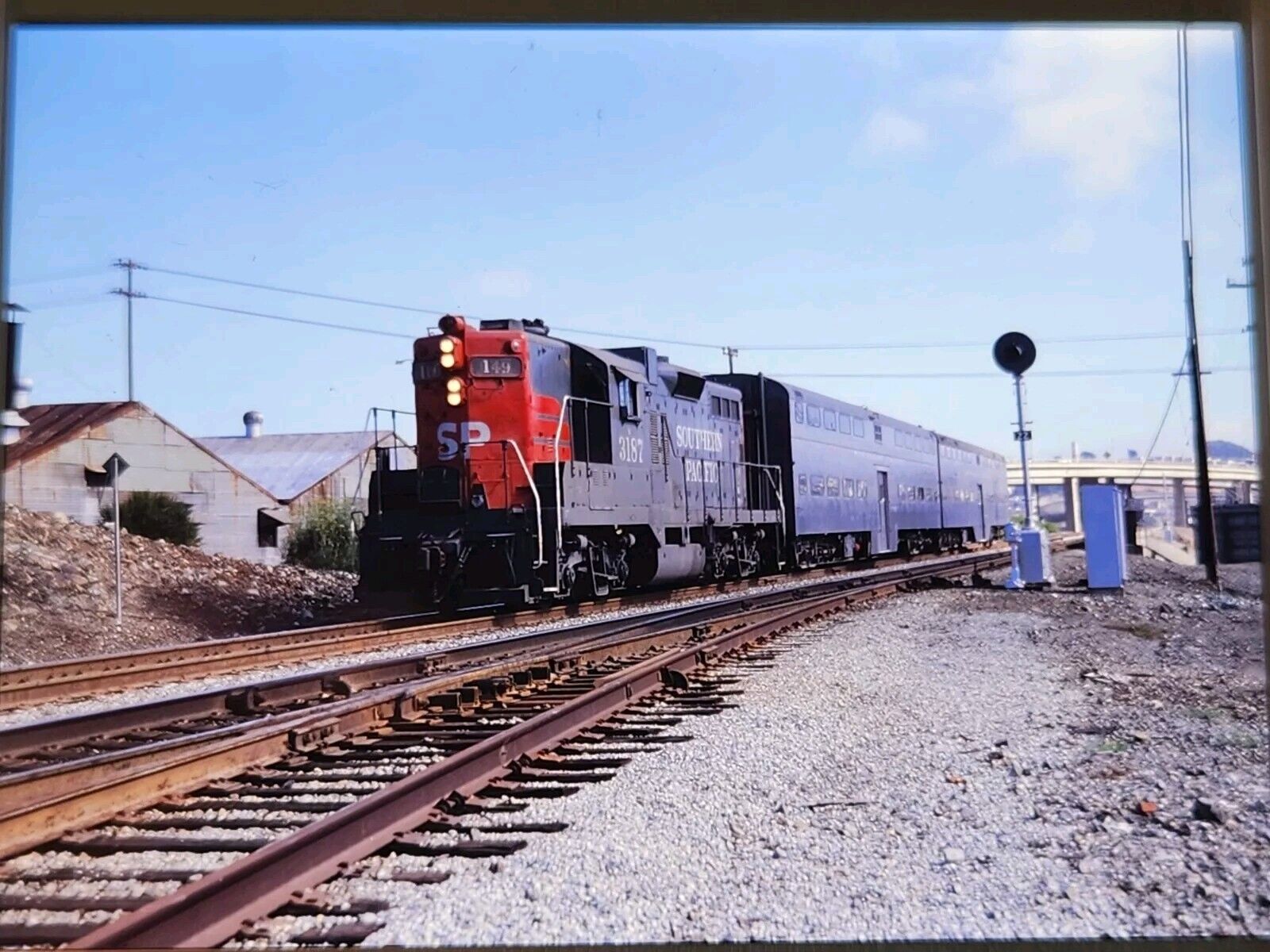 Orig. Med. Format Glass Mounted Slide Southern Pacific 3187 At SF, CA 7-10-78