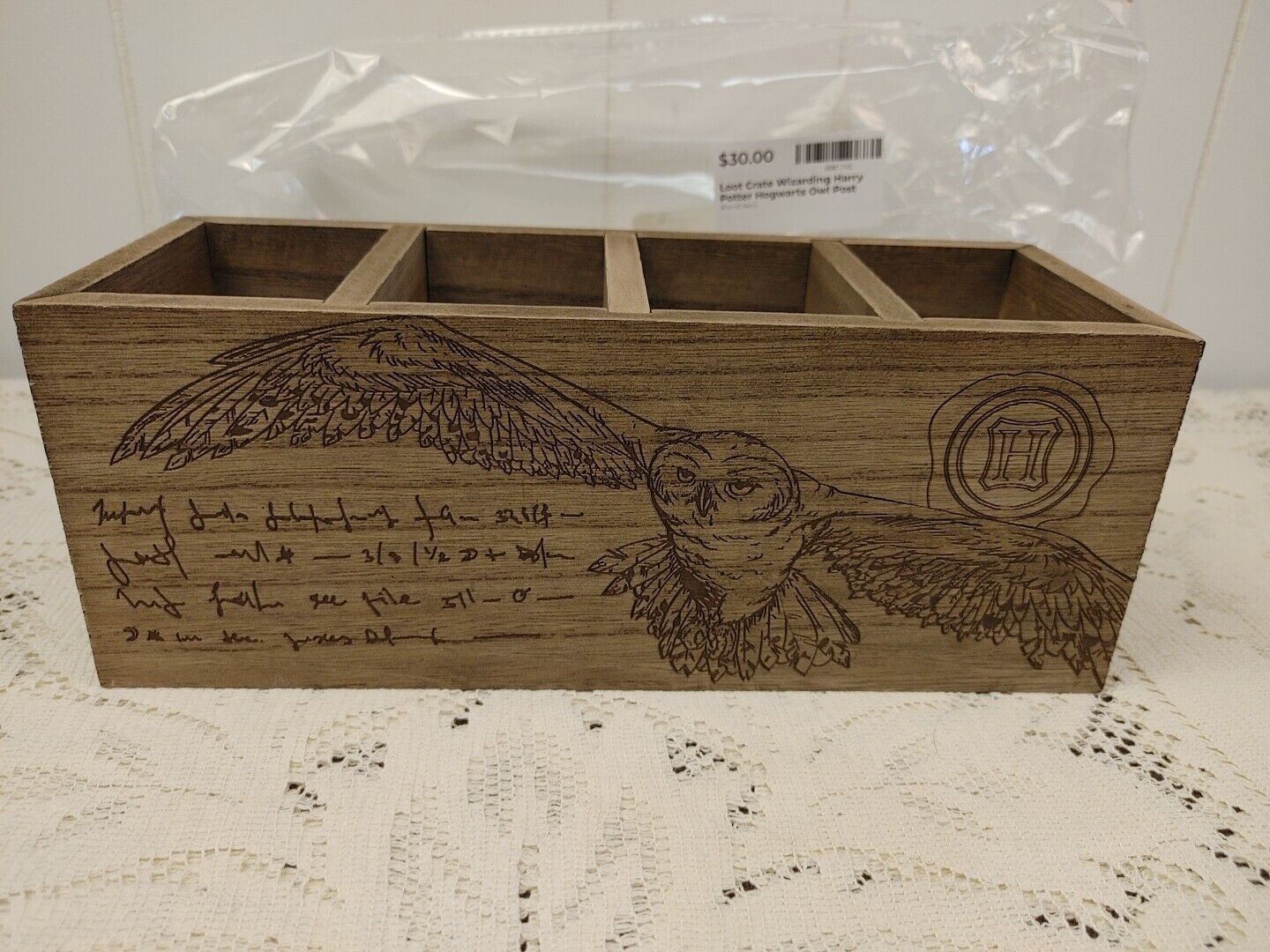 Loot Crate Wizarding Harry Potter Hogwarts Owl Post Hedwig Wood Desk Organizer