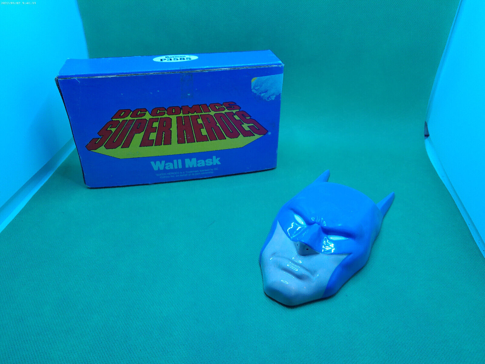 DC Comics Batman Super Heroes Wall Mask 1989 Presents Hamilton Gifts ceramic box