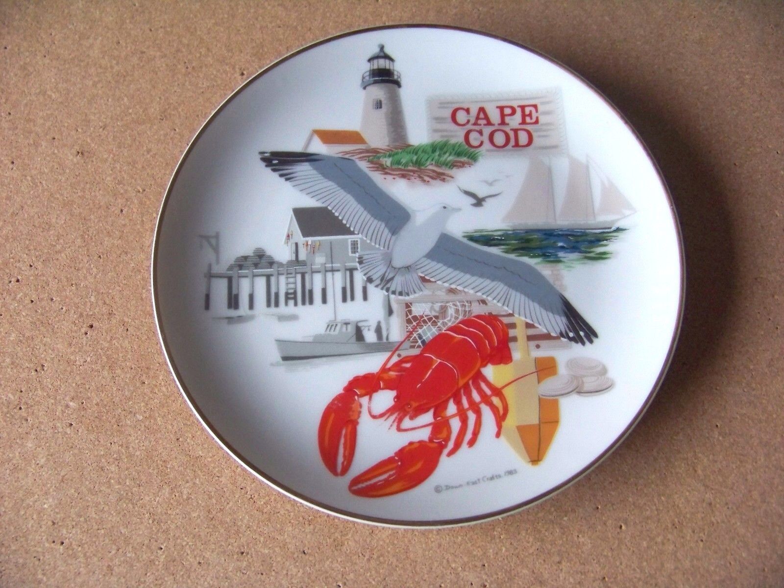 1983 Down East Crafts Cape Cod small plate decor 7.7\