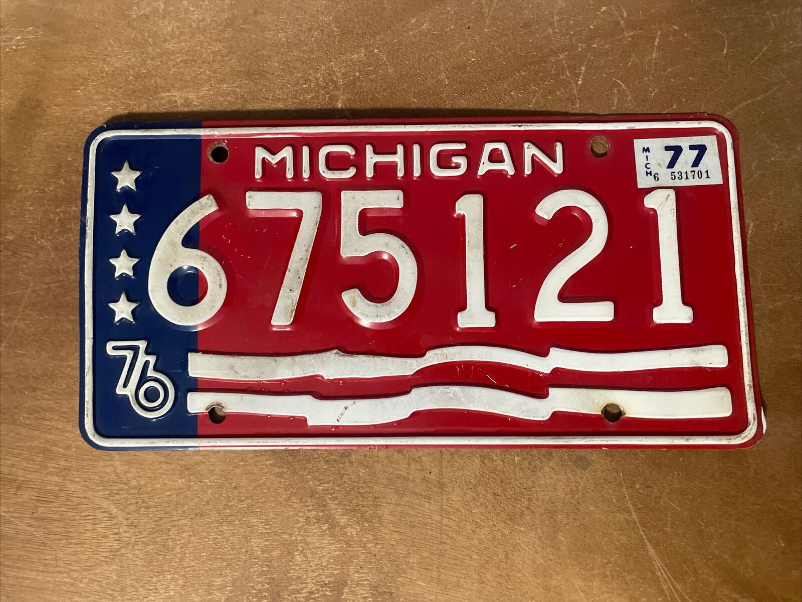 1976 1977 Michigan License Plate Bicentennial # 675 121