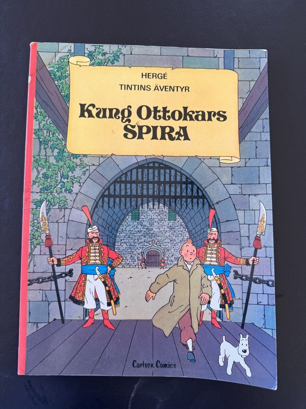Adventures of TinTin: Kung Ottokars SPIRA in SWEDISH Paperback Carlsen Comics
