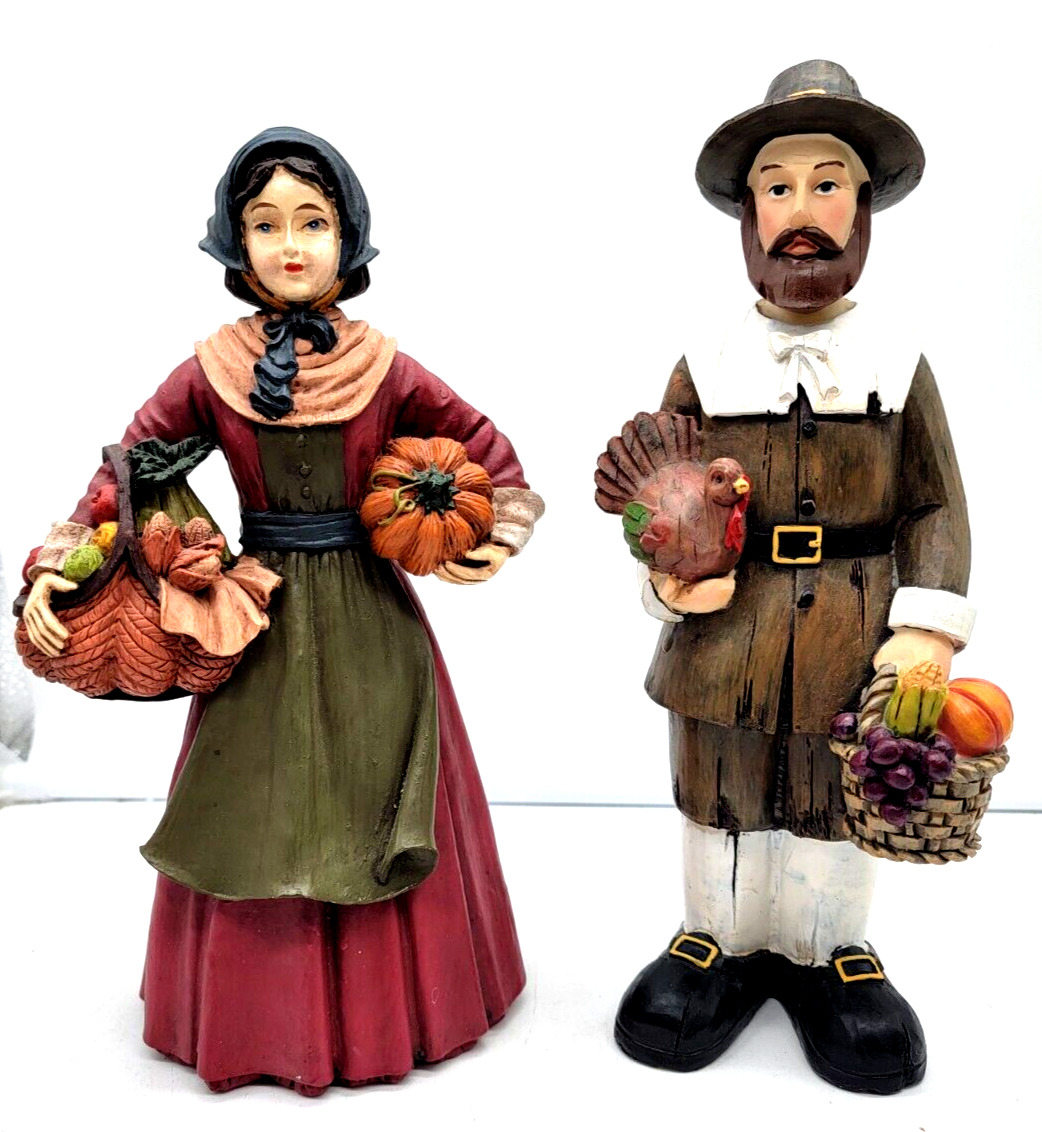 Vintage Wood-look Resin Thanksgiving Harvest Pilgrim Figurine Man & Woman 2 pcs