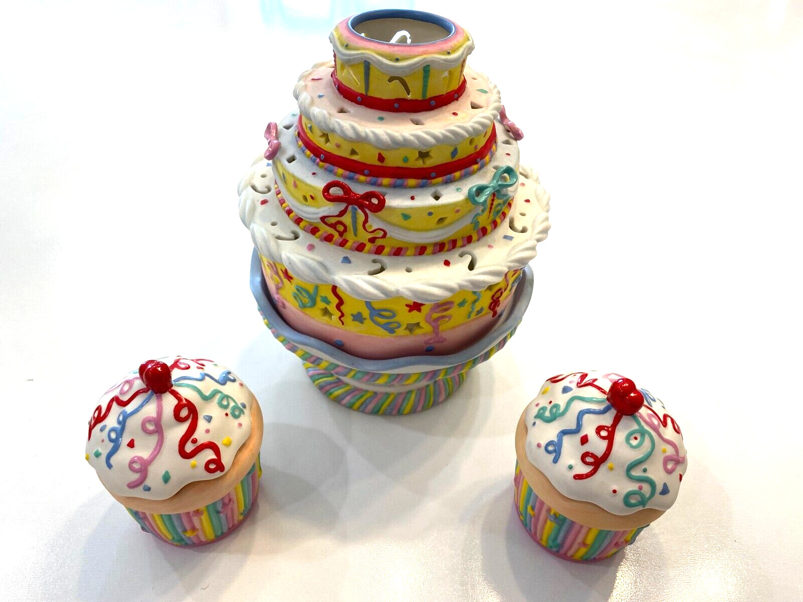 Partylite Celebration Cupcake Votive Tealight Candle Holder 3 Tier Cake + St