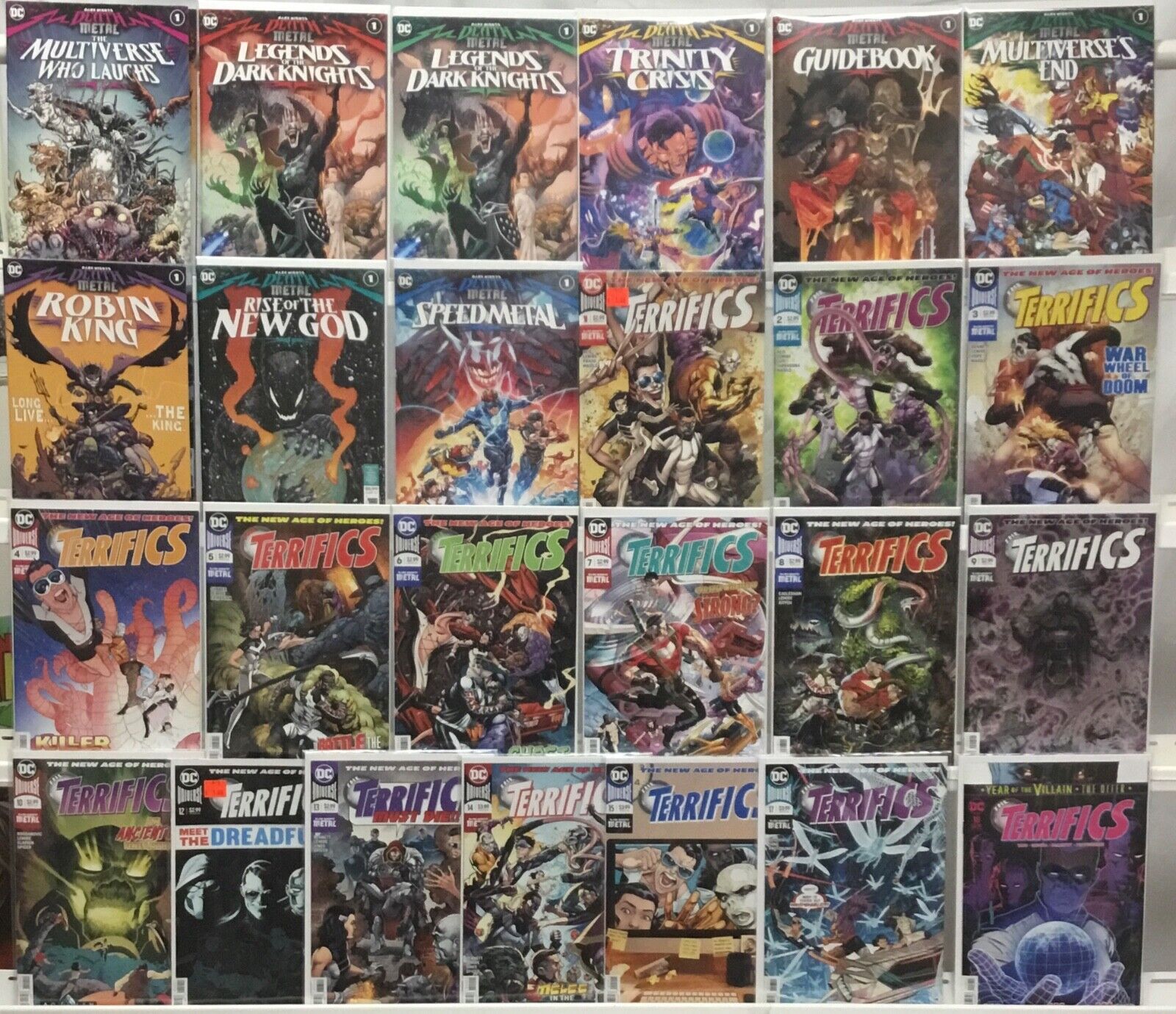 DC Comics - Dark Nights Metal - Comic Book Lot of 25 Issues