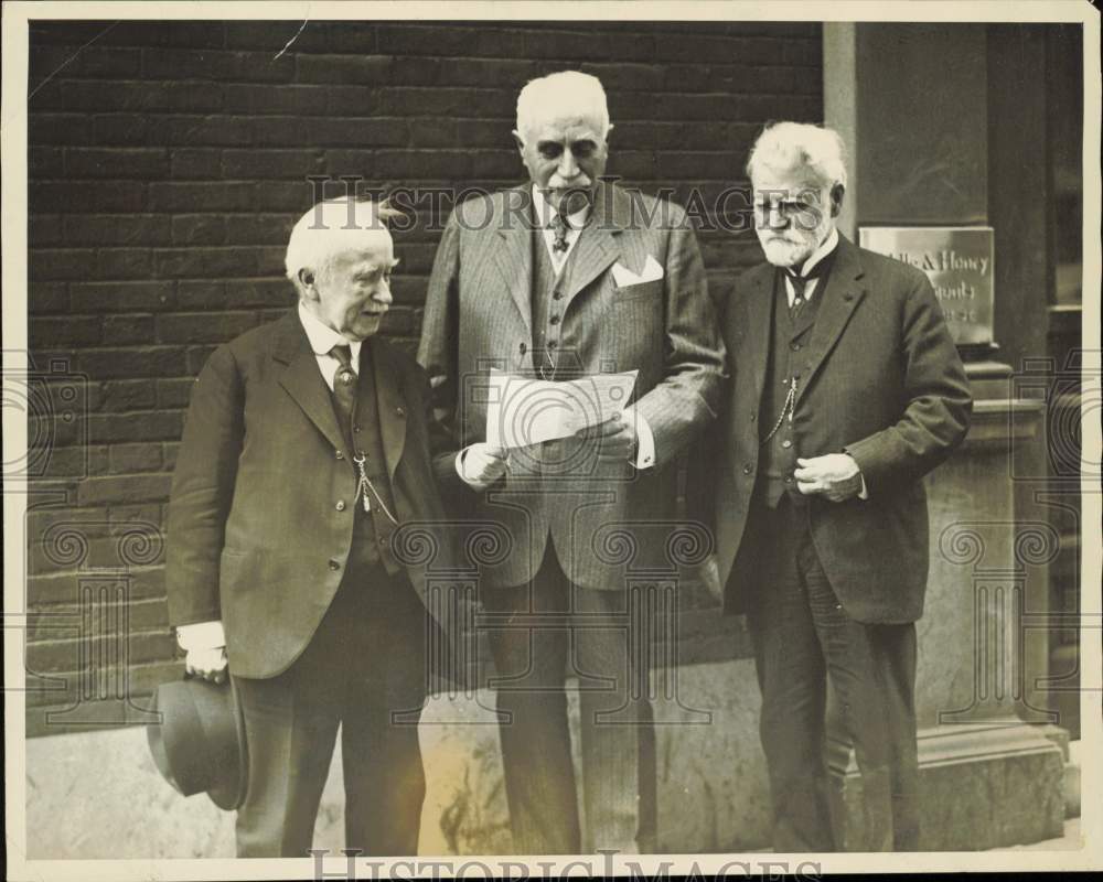 1926 Press Photo Doctors Keen, Swasey and Brush attend a Philadelphia meeting