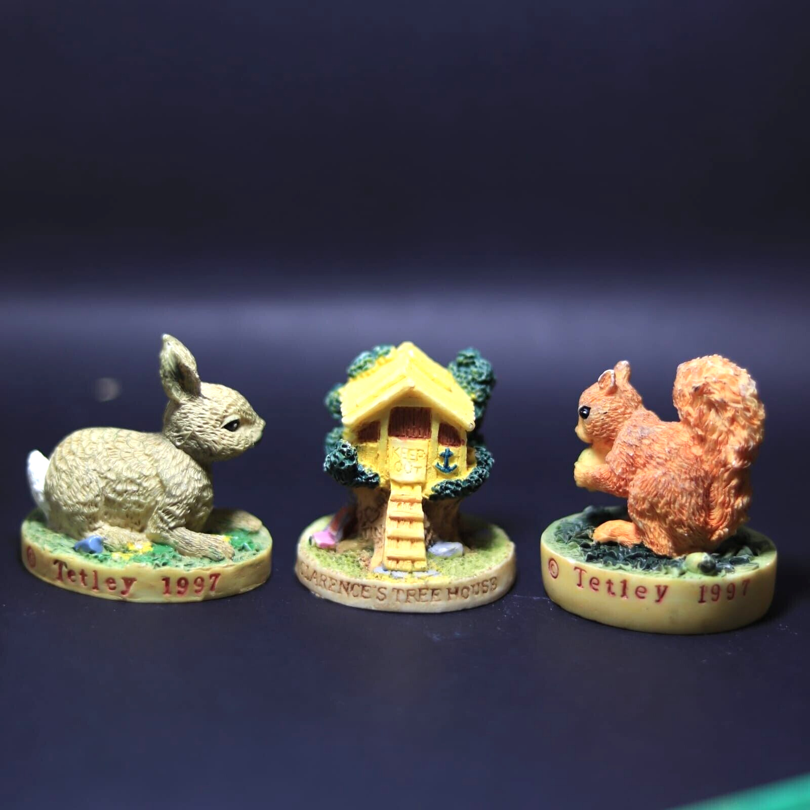 Set Of 3 Vintage Resin Figurines Rabbit Squirrel Hut C 1997 Tetley Tea Multcolor