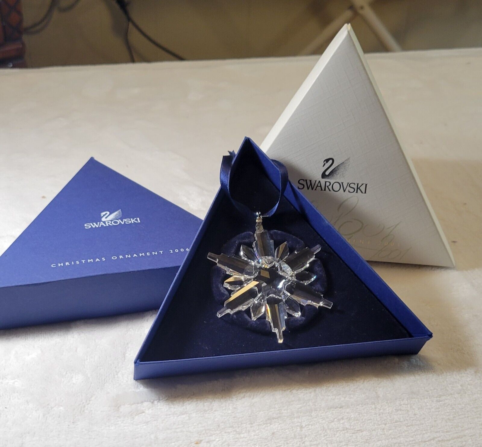 Swarovski Crystal Snowflake Annual Christmas Ornament 2006 W/Original Box