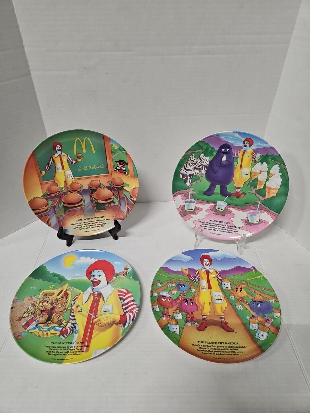 Vintage 1989 Set Of 4 Ronald McDonald 9 In Plates