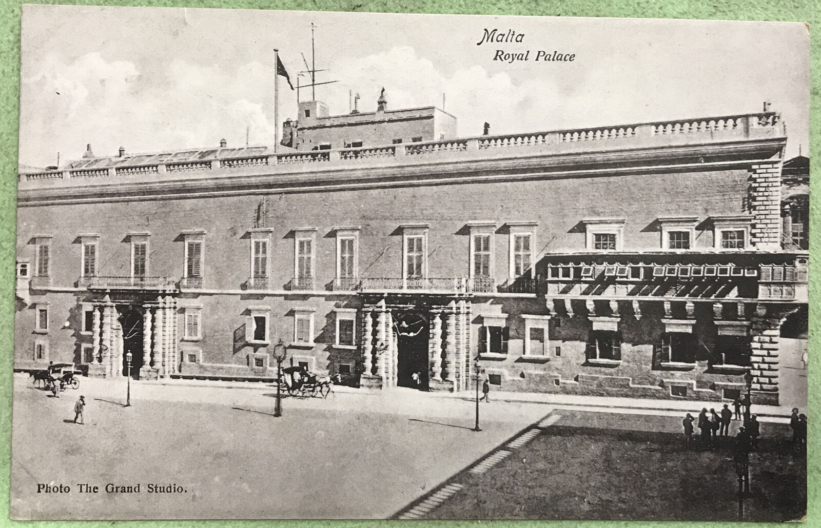 Malta Royal Palace Horse & Buggies Vintage Postcard