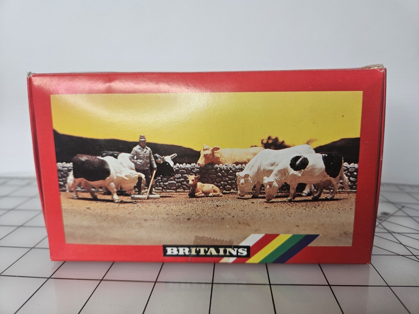 Vintage Britains Plastic Animals Bull Cows Calf Farmer Fence 1984 New