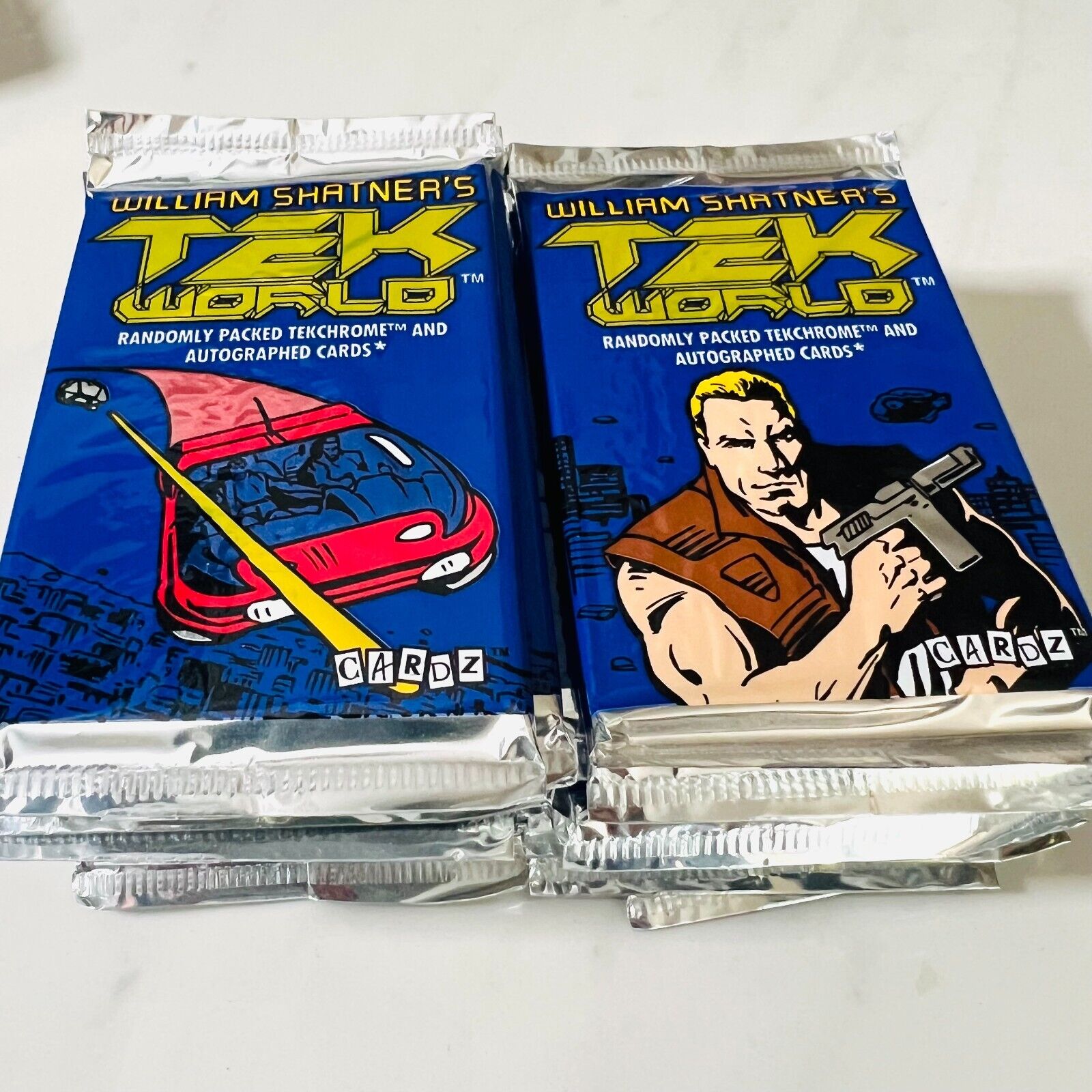 Lot of 28 PACKS -William Shatner\'s TEK WORLD 1993 Collectable TRADING CARDS Pack