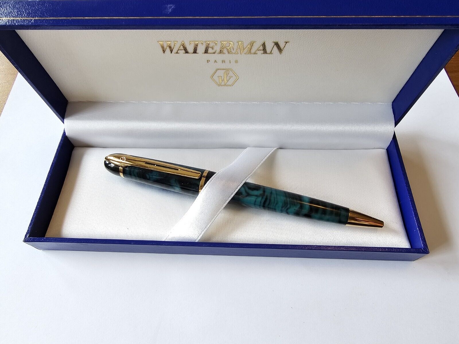 Waterman Green Marble Lacquer over Brass Ballpoint Twist Action Pen—Gold Trim