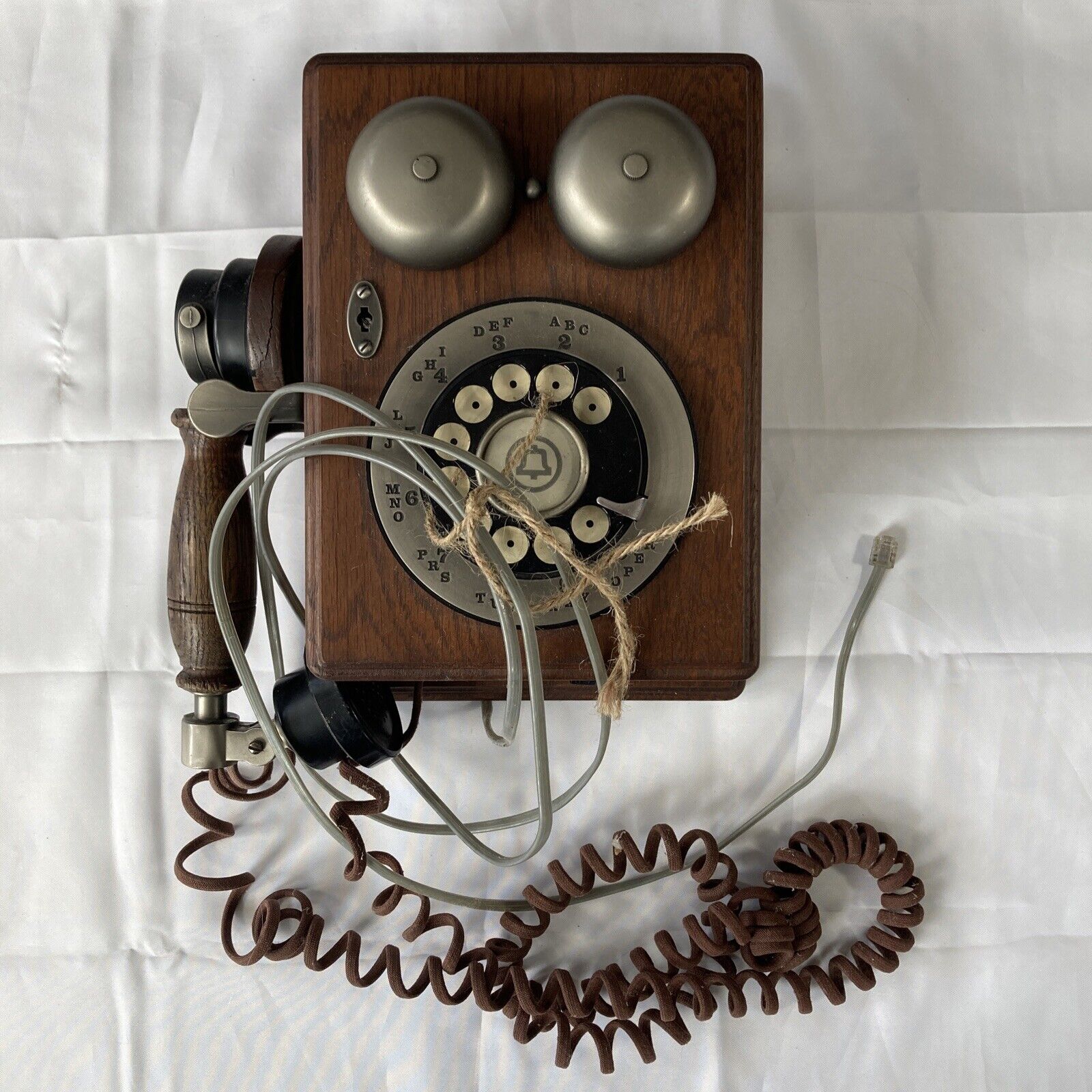 VINTAGE 1980's GENUINE WESTERN ELECTRIC ROTARY DIAL ONLY OAK WOOD WALL TELEPHONE