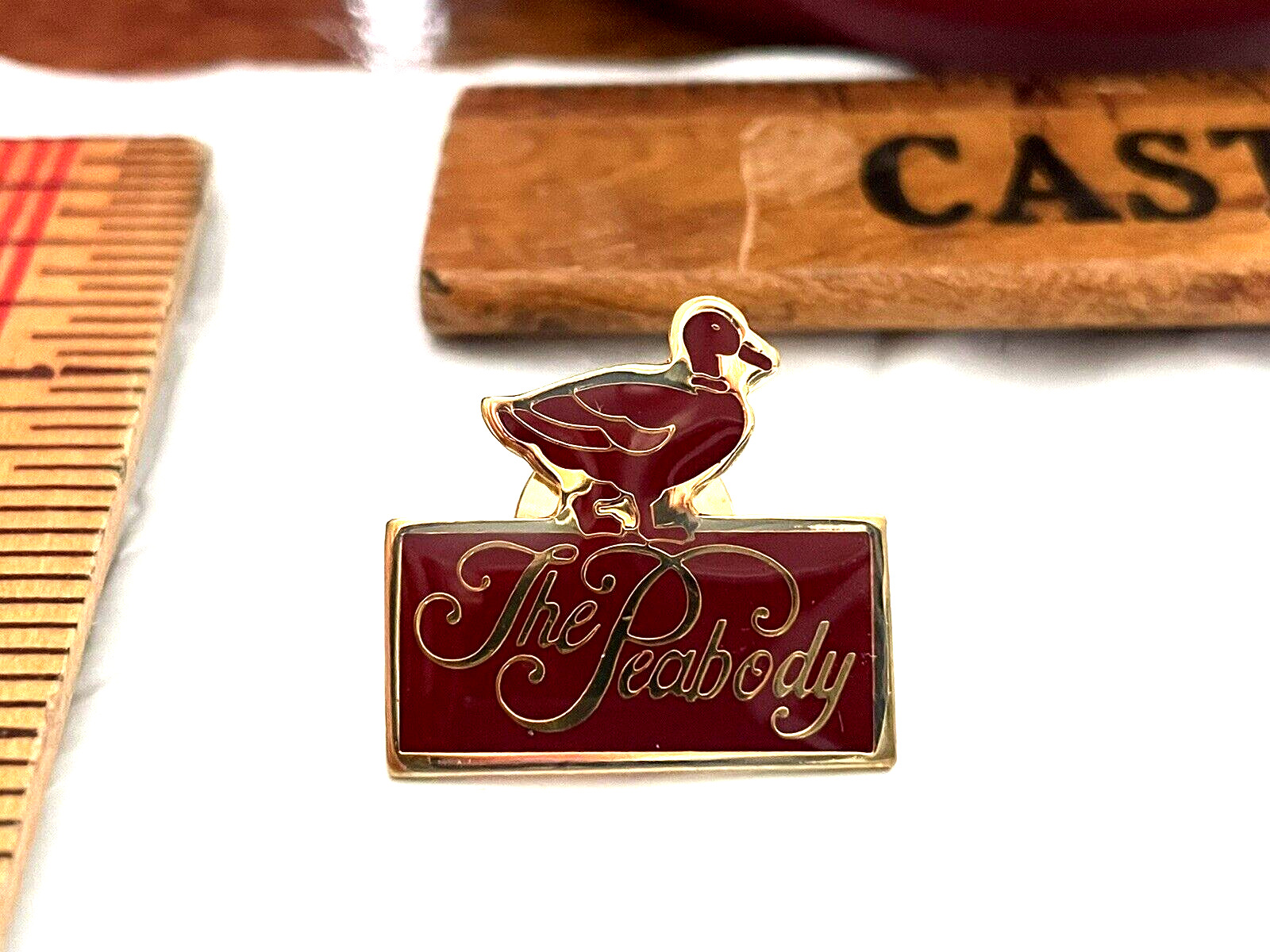THE PEABODY PIN VINTAGE