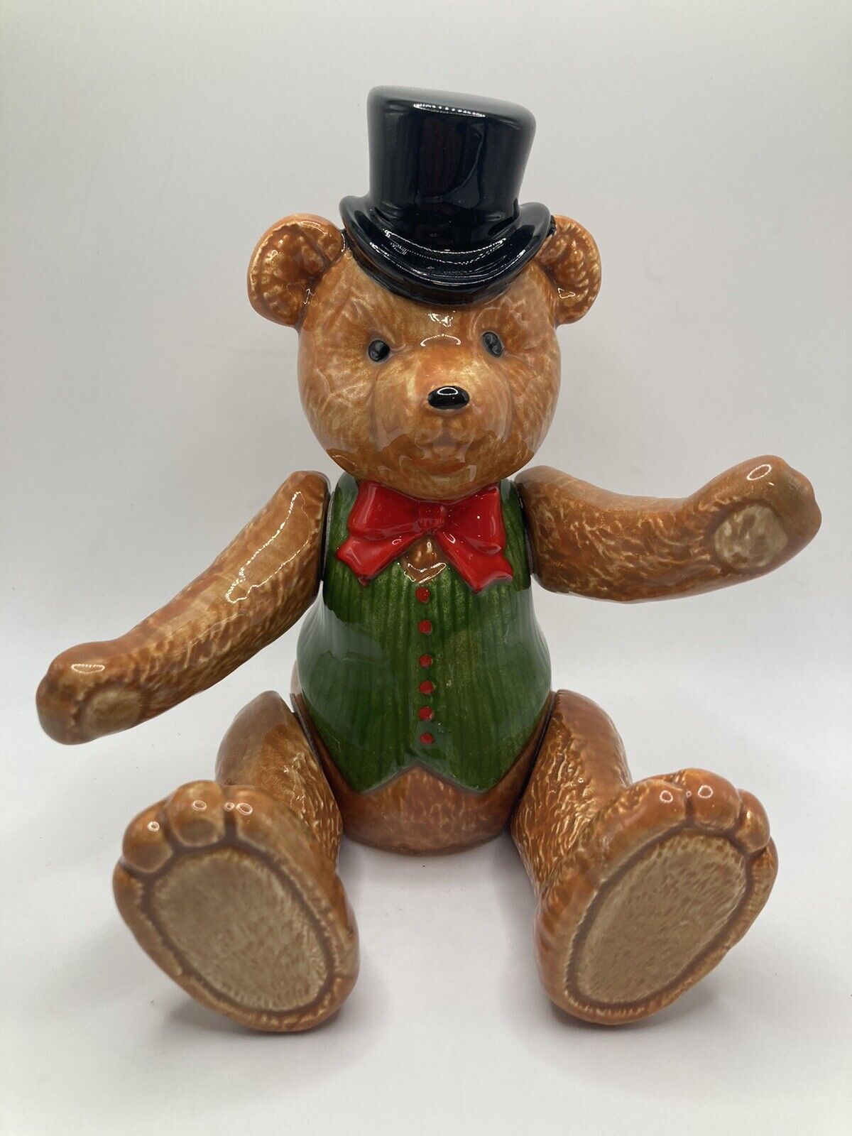 1983 Vintage Schmid Ceramic Teddy Bear Music Box 8.25\