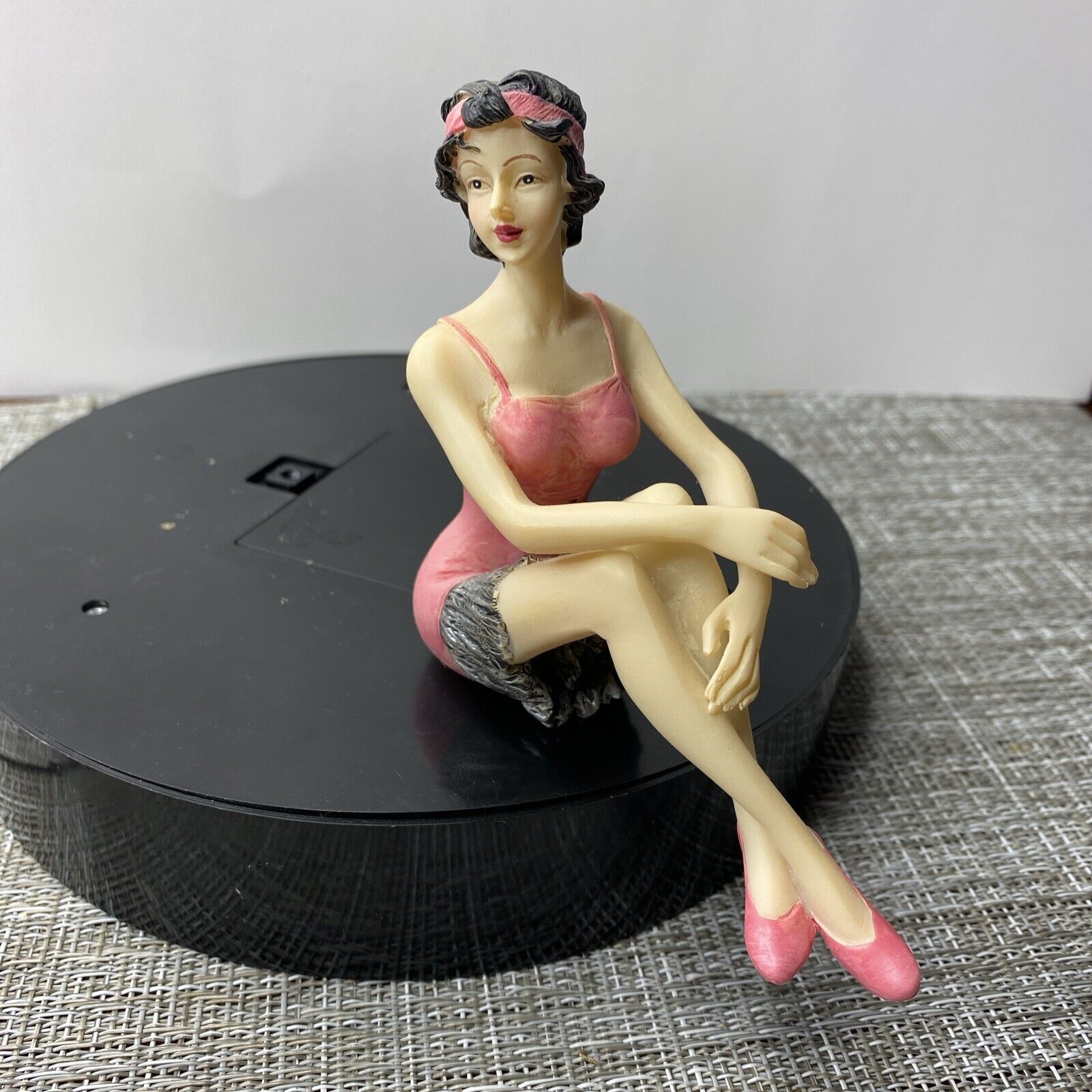 WMG2007 Bathing Beauty Figurine Shelf Sitter Black Hair Pink Swim Suit
