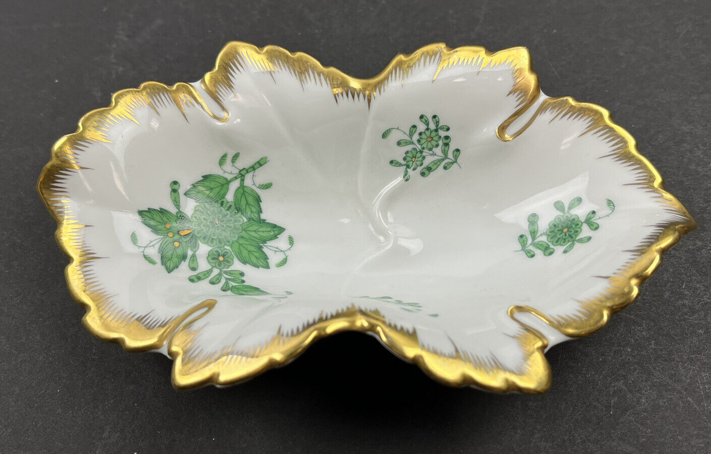 Herend Porcelain Green & Gold Chinese Bouquet 5 3/4\