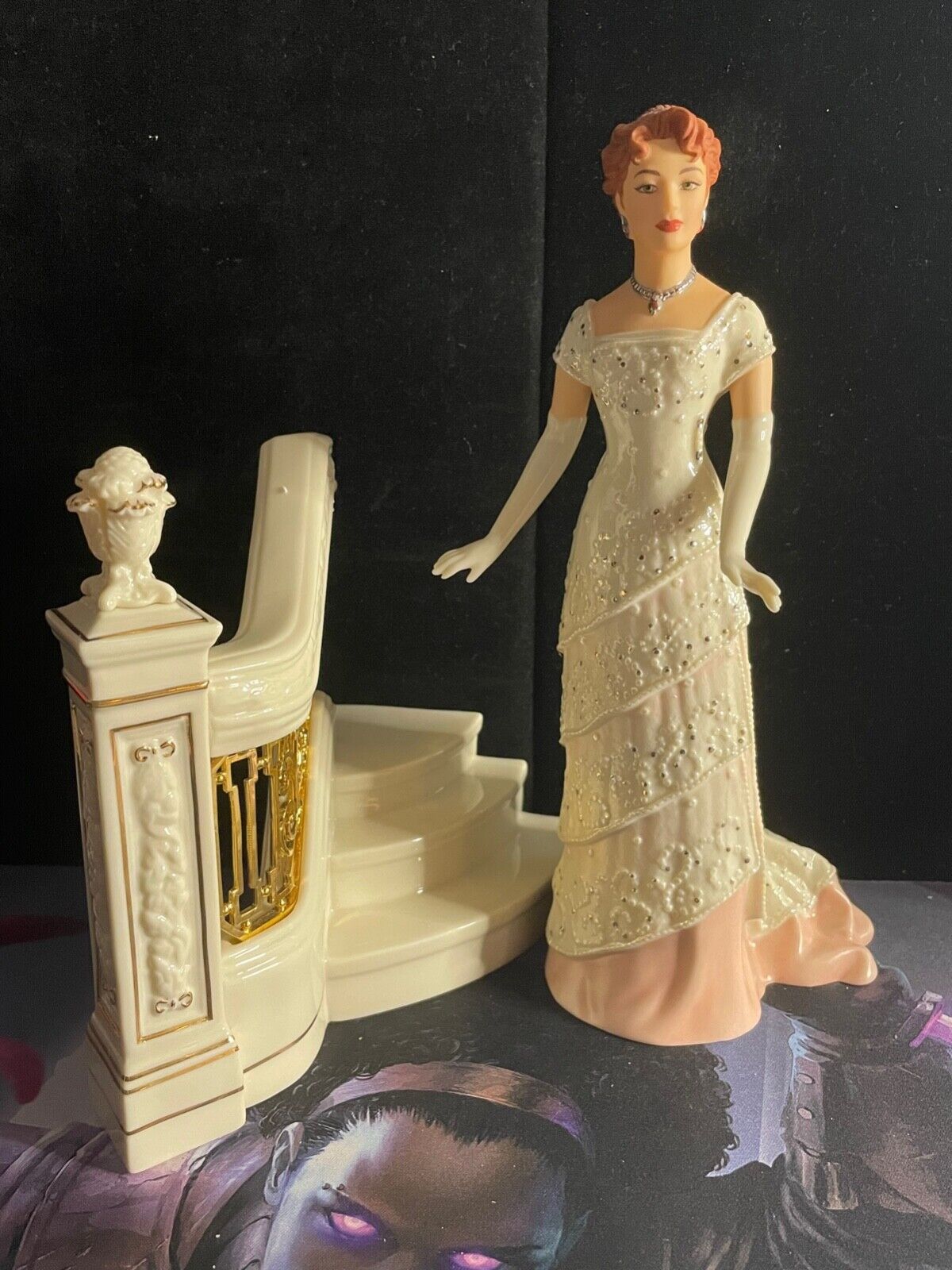 LENOX 2002 Titanic Rose's Grand Entrance Porcelain Figure With Staircase