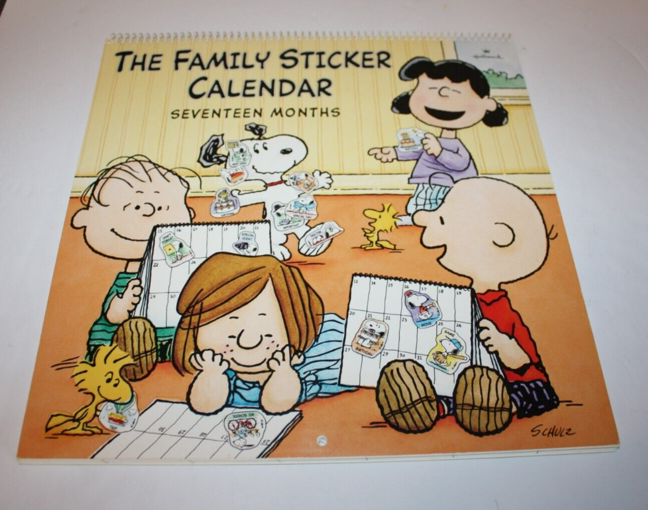 Hallmark, Peanuts, Family Sticker Calendar 1996-1998, seventeen month