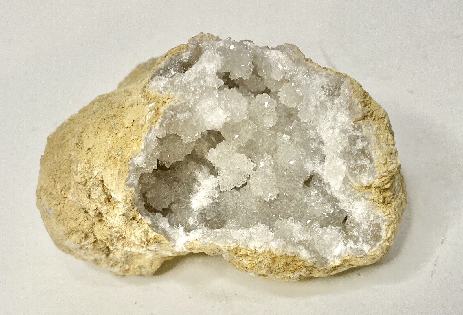 Natural White Geode Quartz Crystal Mineral Specimen Healing