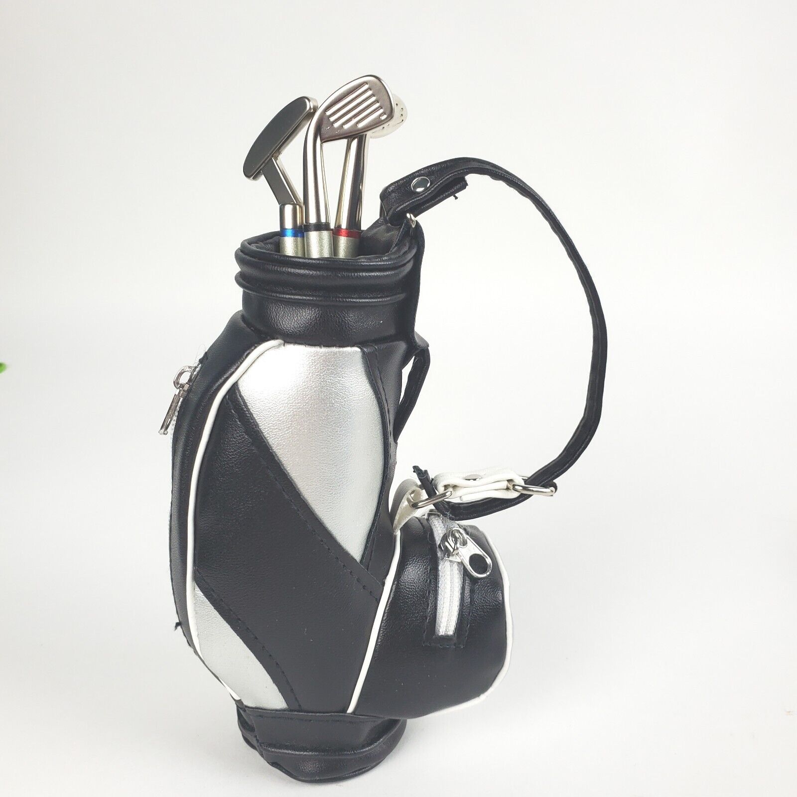 Golf Gift Set, Desktop Bag Pens Holder Miniature Golf Bag & Clubs Black & Silver