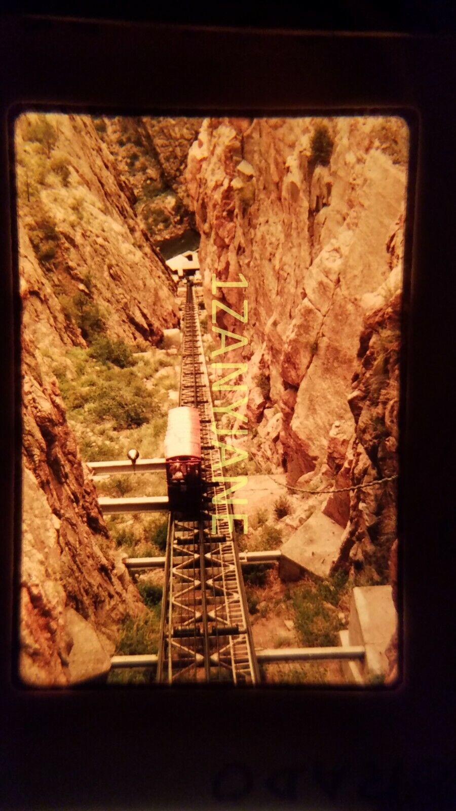 AX01 VINTAGE 35mm SLIDE Photo AERIAL SHOT OF TRAIN ON TRACKS IN ROYAL GORGE CO