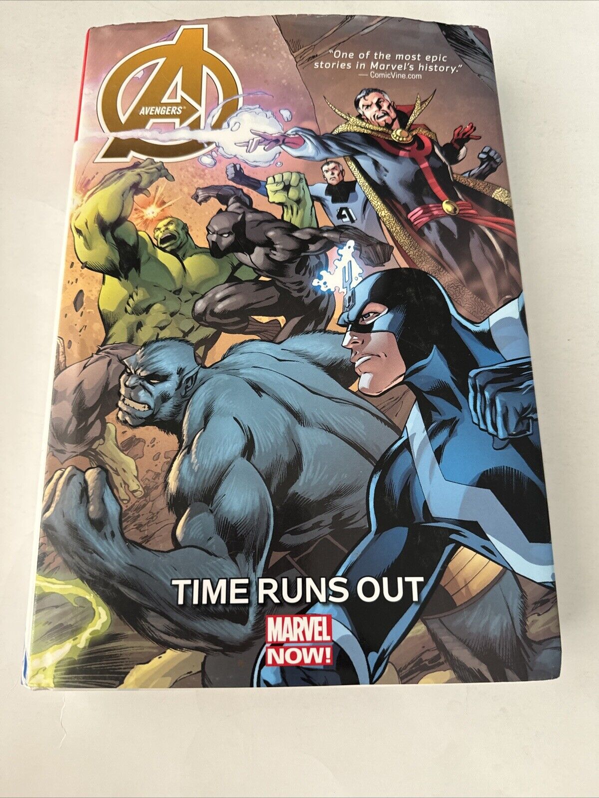 The Avengers: Time Runs Out  (Marvel Comics 2015) Hardback